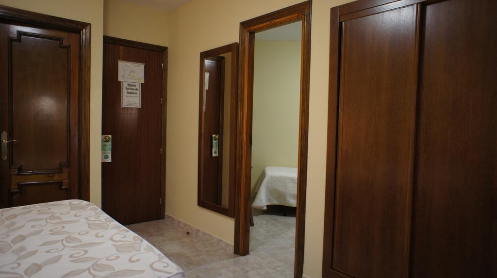 Hotel Puente Romano Alcantara  Room photo